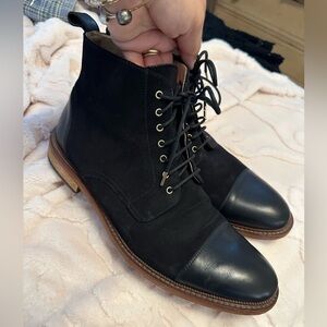 Taft suede Men's Black Lace-Up Cap-Toe Boots like new size 44  obo